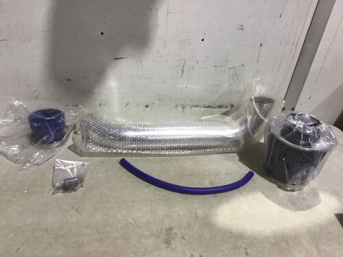 Air Intake & Exhaust  - Lot 570