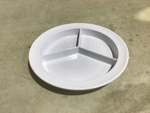 Case of (72) Yanco Plastic Compartment Plates, 9" - Lot 402