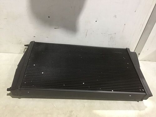 Radiator  - Lot 757