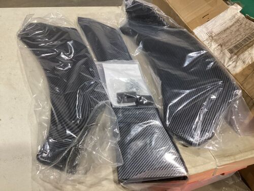 Carbon Front Bumper Lip Body Kit Spoiler for Mecedes Benz AMG W205, W204, A212 - Lot 349