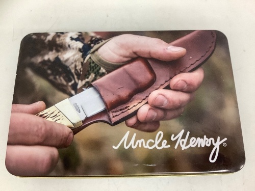 Uncle Henry Knives, E-Commerce Return - Lot 24