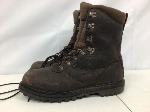 Insulated Hunting Boots for Men,11W, E-Commerce Return, Broken Clasp, Sold as is - Lot 155