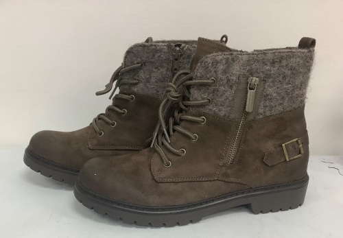 Natural Reflections Womens Boots, 10, E-Commerce Return, Sold as is - Lot 256