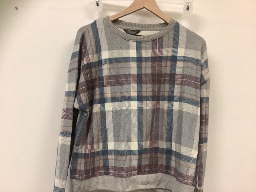 Natural Reflections Womens Plaid Sweater, M, Appears New, Sold as is - Lot 263