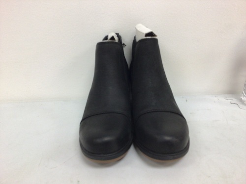 Womens Sorel Boots, Size 7.5, E-Commerce Return - Lot 273
