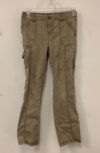 Natural Reflections Pants, Size 4, Appears New - Lot 302