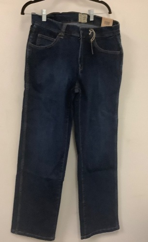 RedHead Mens Jeans, 36x32, Appears New, Sold as is - Lot 309