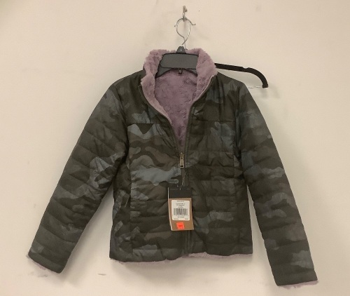 North Face Reversible Mossbud Swirl Jacket for Kids, S, Appears New, Sold as is - Lot 317