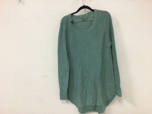 Natural Reflections Sweater, Size XL, Appears New - Lot 330