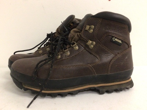 Rimrock Mid GORE-TEX Hiking Boots for Men, 12M, E-Commerce Return, Sold as is - Lot 421