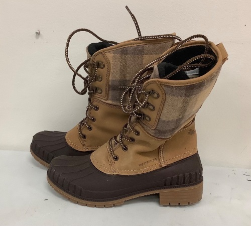 Kamik Insulated Waterproof Pac Boots for Ladies, 7M, E-Commerce Return, Sold as is - Lot 426