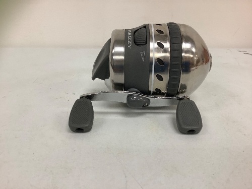 Muzzy Spincast Reel, E-Commerce Return, Sold as is - Lot 469