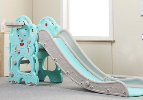 Children's Slide, Green - Lot 159