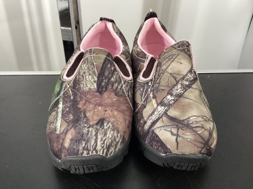 Red Head Women's Mocs, Size 9.5 - Lot 198