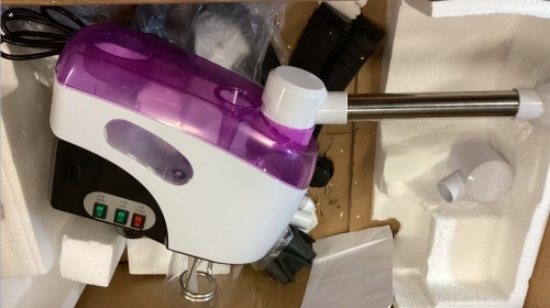 Professional 800W Facial Steamer  - Lot 357