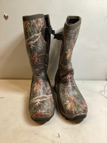 Scent-Free Insulated Rubber Boots, Men's Size 10M - Lot 396