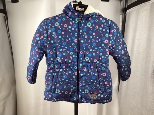 Outdoor Kids Childs Coat, Medium - Lot 407