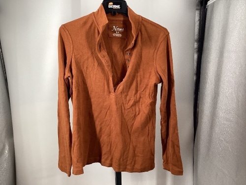 Natural Reflections Women's Shirt, Small - Lot 417