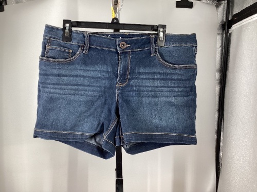 Natural Reflections Women's Shorts, 12 - Lot 466