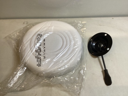 Stool w/ Swivel Casters, White - Lot 793