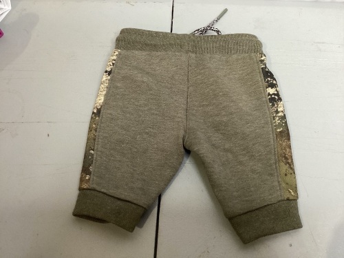 Gray/Camo Sweatpants, Size 3-6 mo - Lot 435