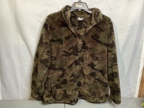 Natural Reflections Camo Fleece Jacket, M - Lot 272