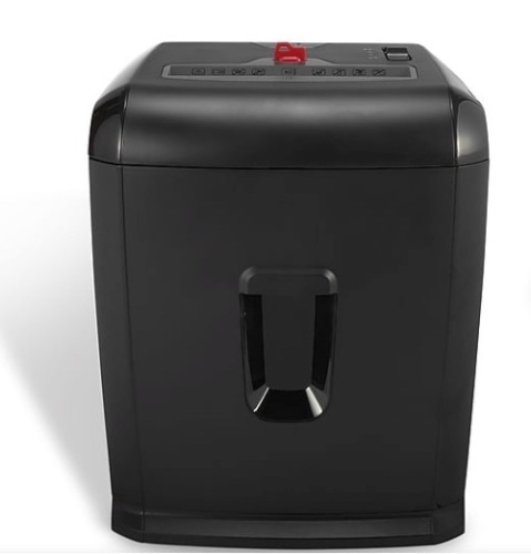 Staples 10-Sheet Cross-Cut Shredder - Lot 662