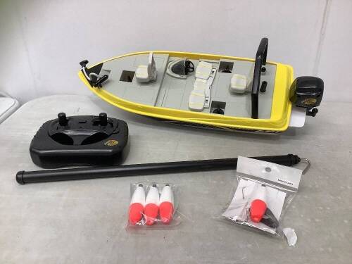 Remote Control Boat - Lot 161