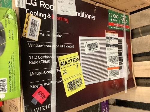 LG Electronics 12,000 BTU 230-Volt Window Air Conditioner LW1216HR with Cool, Heat and Remote in White - Lot 459