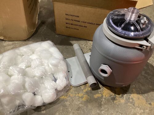 BlueWave Easy Clean 200 Cartridge Filtration System  - Lot 515