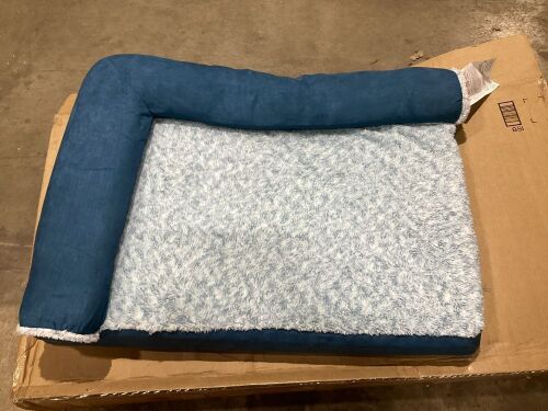 FurHaven Two-Tone Faux Fur & Suede Deluxe Chaise Lounge Orthopedic Sofa Dog Bed - Zipper Broken, Small Stain - Lot 536