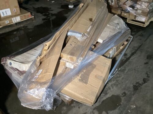 Pallet of Automotive Parts and Accessories - Lot 951