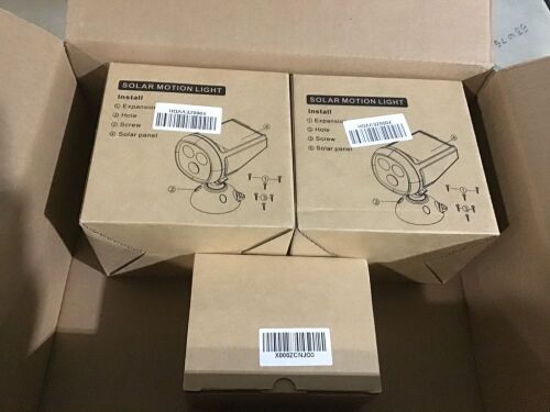 Lot of Solar Motion Lights  - Lot 457