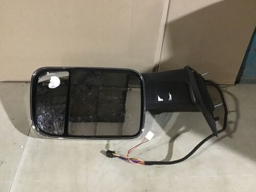 Side Mirror  - Lot 847