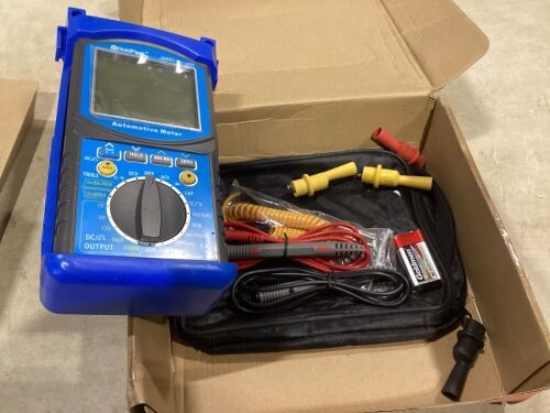 Digital Multimeter - Lot 893