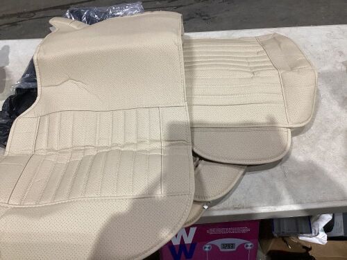 Universal Car Seat Covers PU Leather  - Lot 956