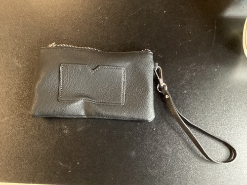 Small Clutch Wallet - Lot 113