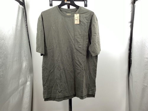 Red Head T-Shirt, Size M - Lot 127