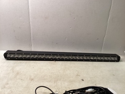 Light Bar - Lot 362