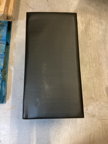 Storage Bench - Lot 563