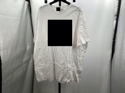 Logo T-Shirt, 3XL - Lot 208