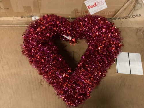 Lot of 3 Heart Shaped Wreath - Lot 440