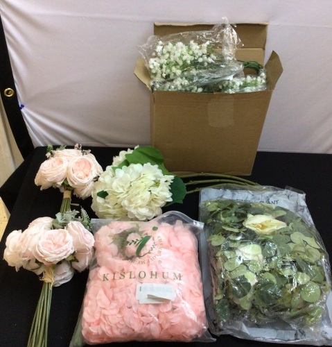Artificial Flowers Bundle-Garlands, Bouquets, Indv. Pcs - Lot 117