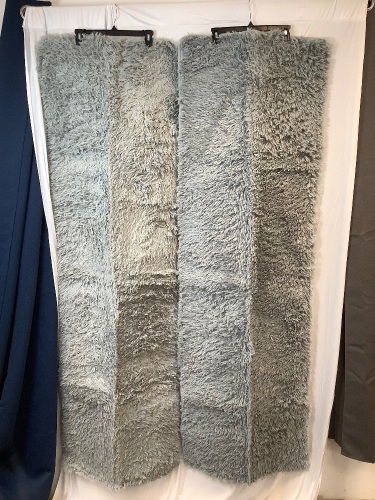 Set of 2 - 2x6 Fluffy Rugs - Lot 177