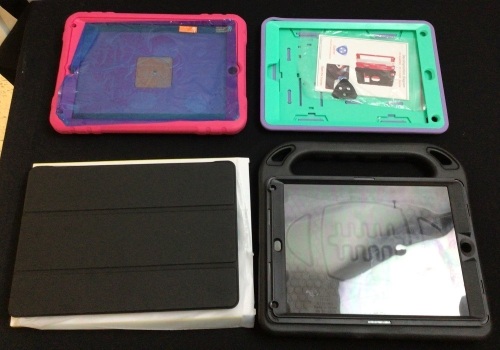 Lot of (4) iPad Cases - Lot 543