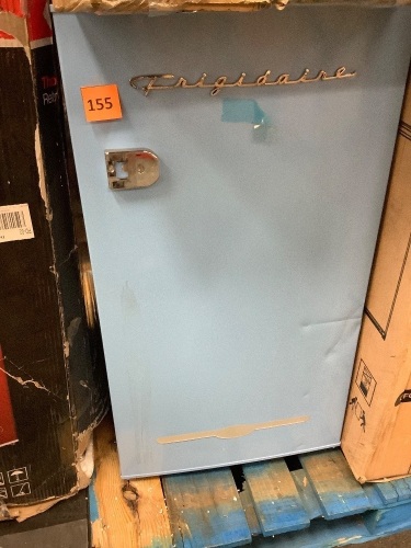 Frigidaire Mini Fridge - Lot 155