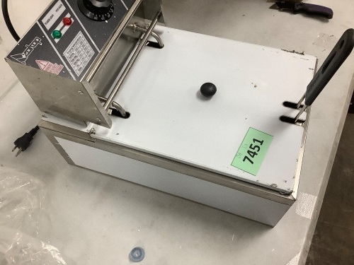 ZOKOP 6L 2500W Electric Deep Fryer Stainless Steel Single Cylinder Electric Fryer - Lot 7451