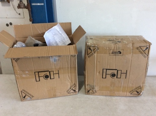Lot of (2) Office Chairs - E-Comm Return, Unknown Condition - Lot 1048