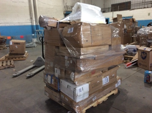 Salvage Pallet. Items Will Be Damaged or Incomplete. - Lot 555