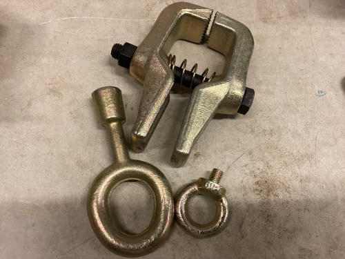XtremepowerUS 2-Way Auto Body Clamp - Lot 156